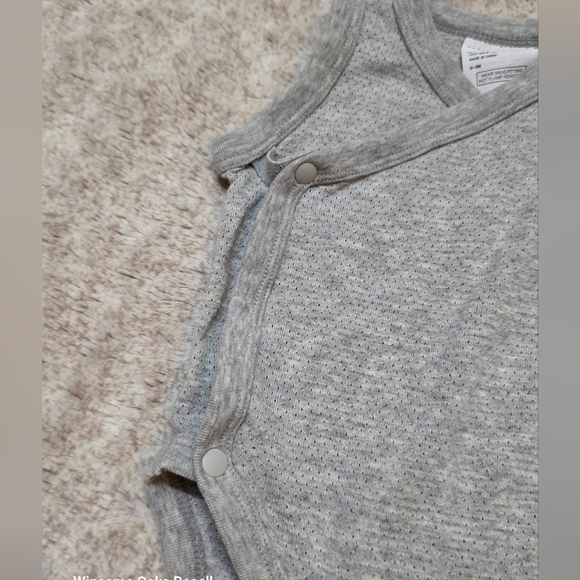 Uniqlo Light Gray Baby Onesie - Picture 2 of 5